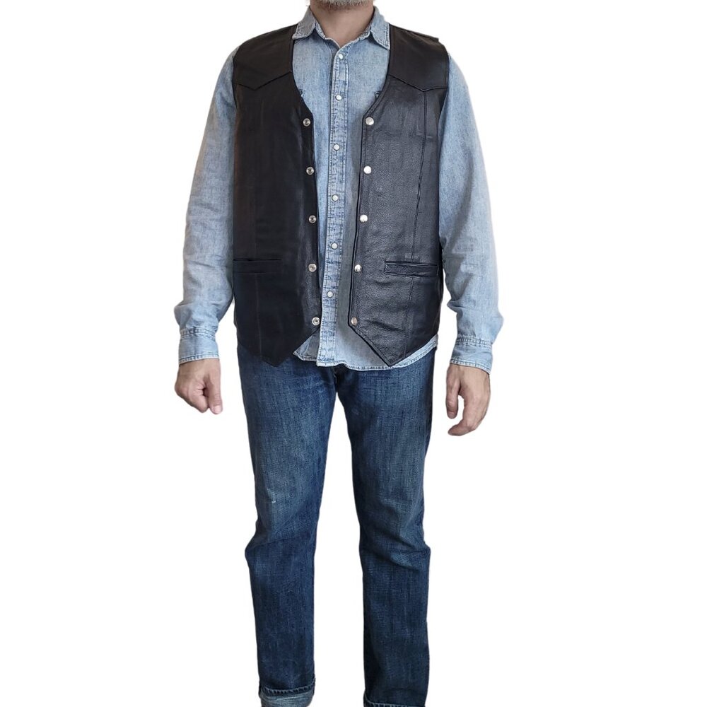 The‎ DEFY Men's Black Genuine Leather Motorcycle Biker Vest